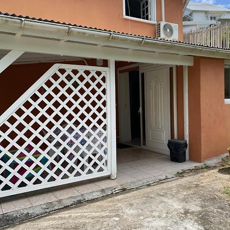 Aquaverde Eco Et Confort- Bas De Villa Avec Jardin Et Parking Le Gosier  Exteriör bild