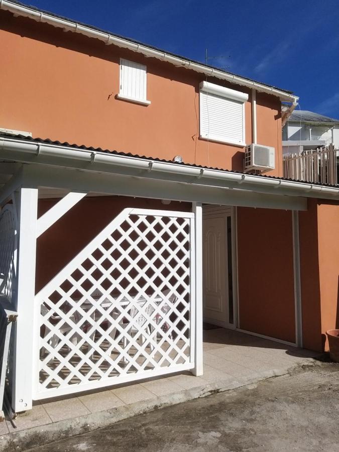Aquaverde Eco Et Confort- Bas De Villa Avec Jardin Et Parking Le Gosier  Exteriör bild