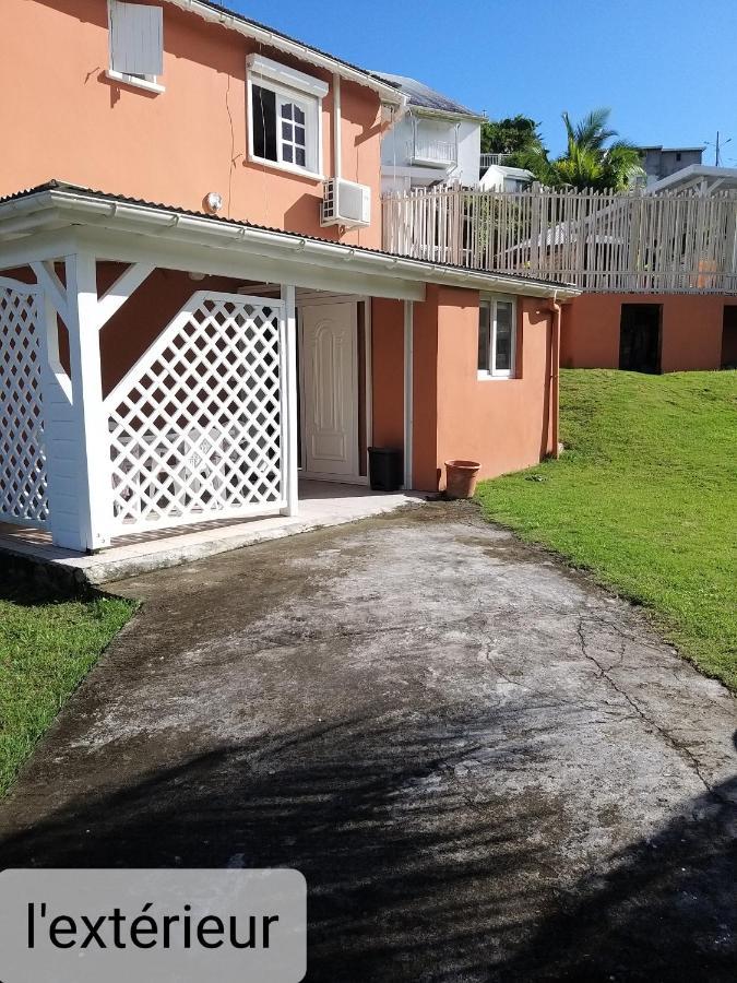 Aquaverde Eco Et Confort- Bas De Villa Avec Jardin Et Parking Le Gosier  Exteriör bild